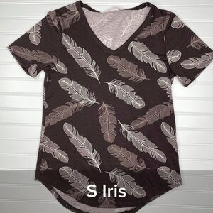 Lularoe Iris Top Feather Print Brown - Size Small